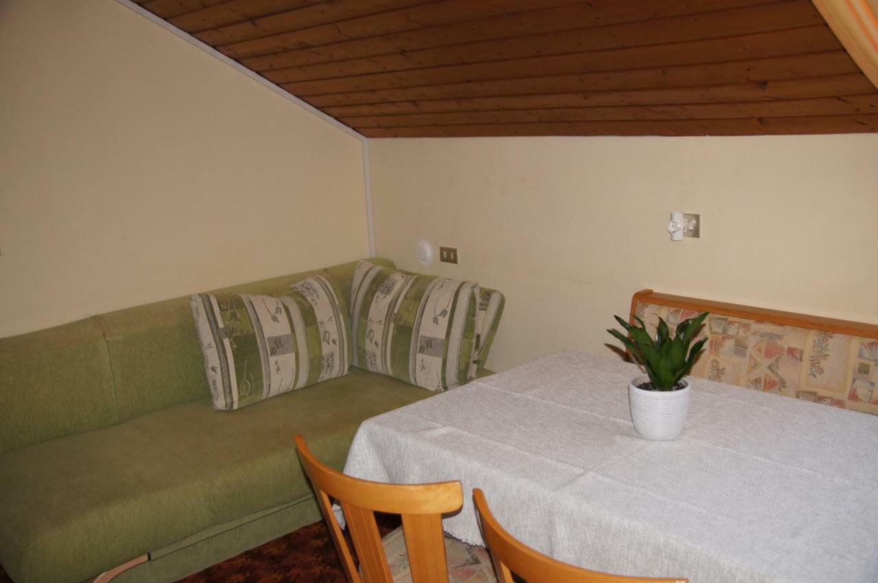 Pension Appartement Santl Antholz Niedertal Exterior foto